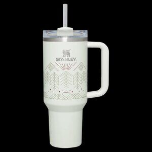 Winterscape Quencher H2.0 FlowState Tumbler | 40 oz